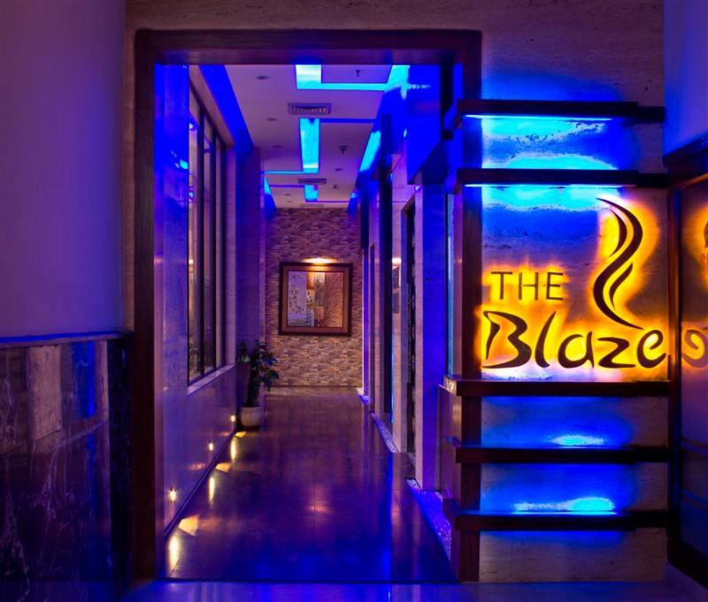 Club Florence Gurgaon Esterno foto